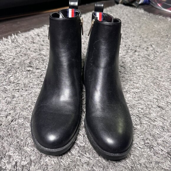 Tommy Hilfiger Boots Womens 9 Black Ankle Platform Heel Logo - Picture 3 of 8